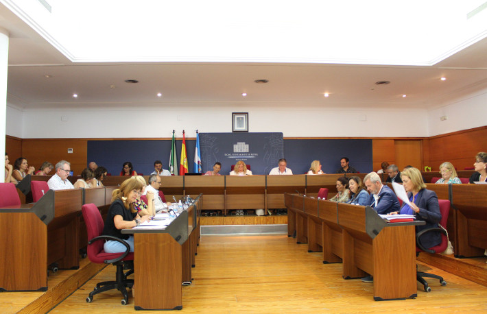 El Pleno del Ayuntamiento de Motril aprueba la solicitud del PFEA de 2018 para la mejora de espacios rsticos y urbanos de la localidad
